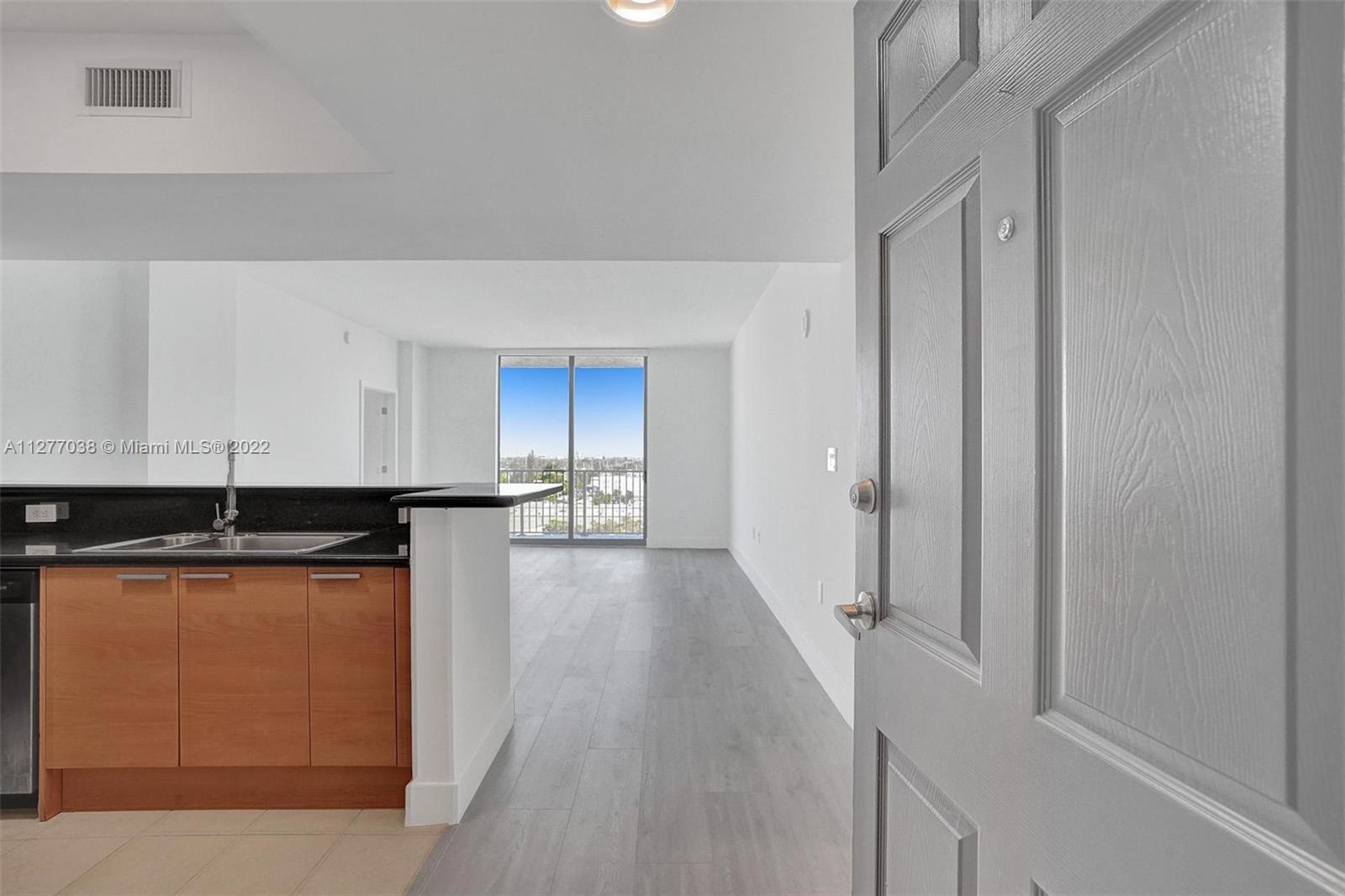 Photo of 140 Dixie Hwy #803, Hollywood, Florida, 33020 -
