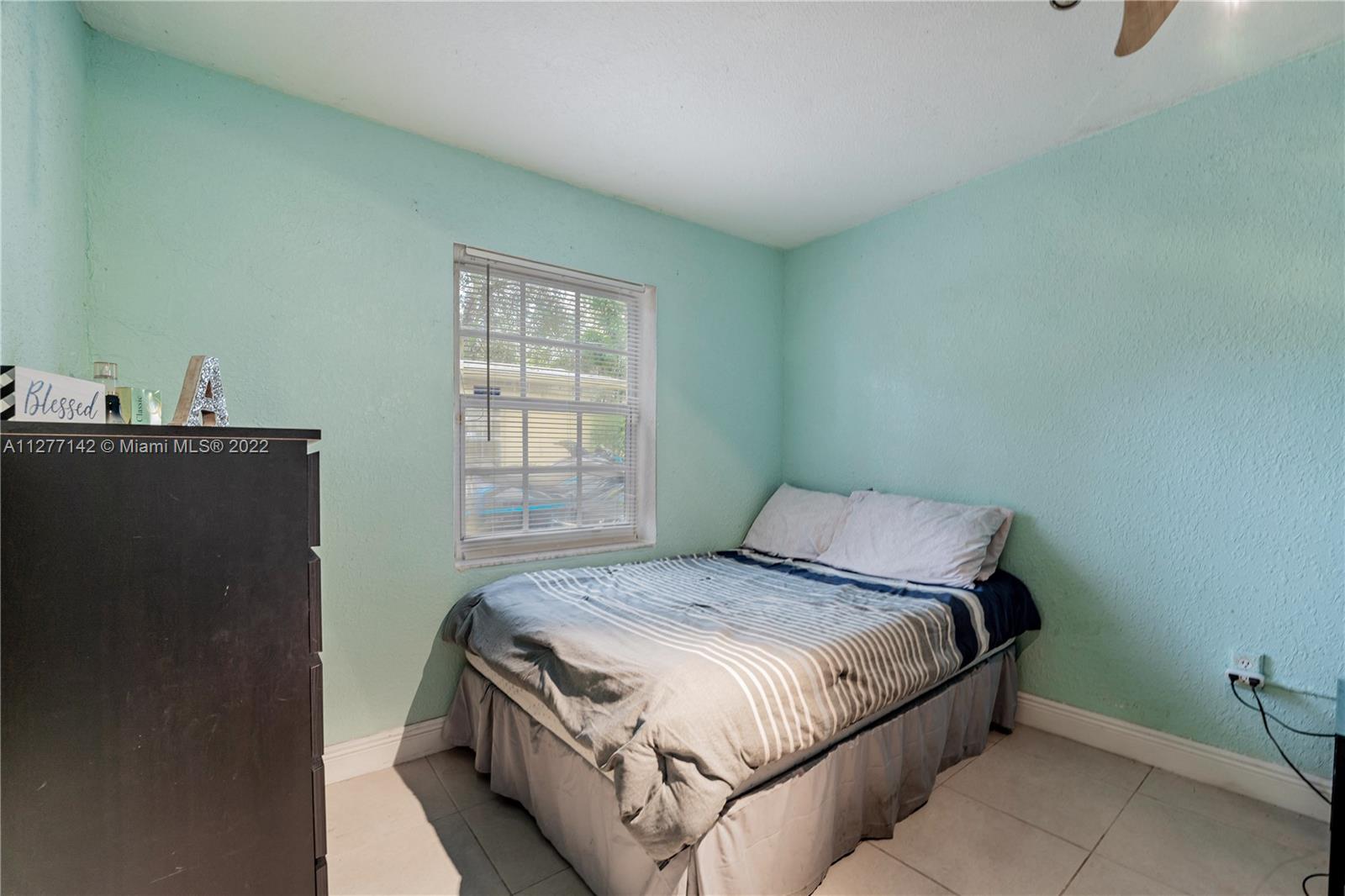 See details / 1529 sq. ft. $ 2022-09-22 0 Photo