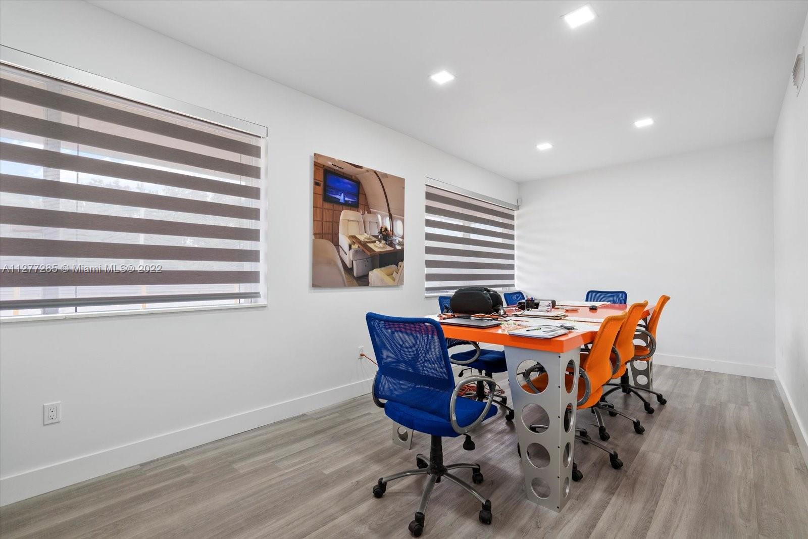 See details / sq. ft. $ 2022-09-23 0 Photo