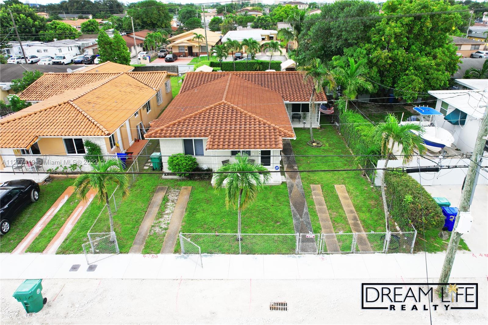 See details / 1875 sq. ft. $ 2022-11-04 0 Photo