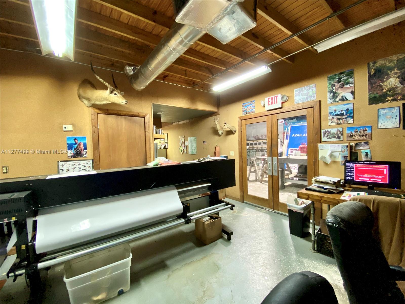 See details / sq. ft. $ 2022-09-23 0 Photo