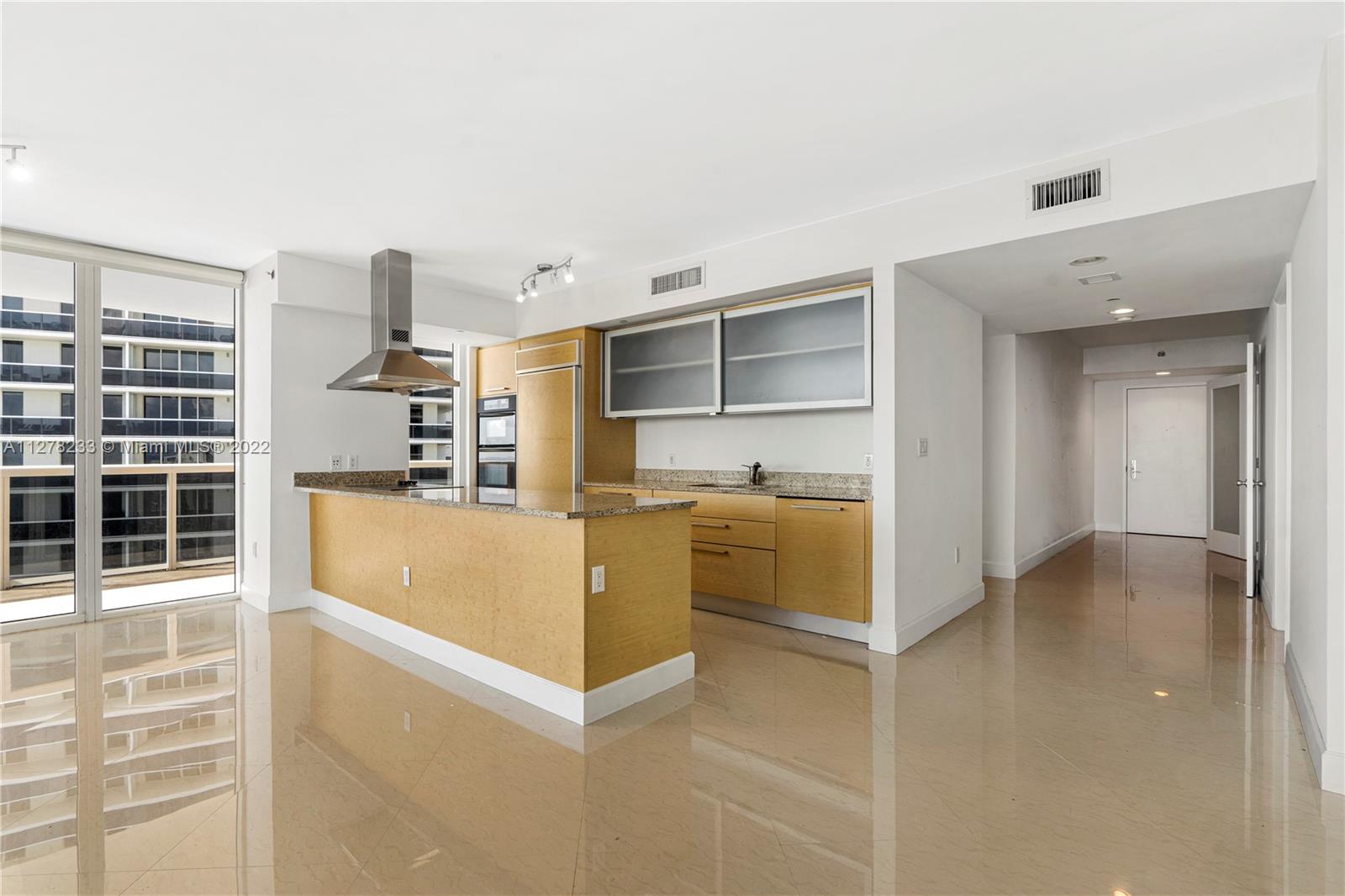 See details 2804 3 / 4 2078 sq. ft. $ 2022-10-24 0 Photo