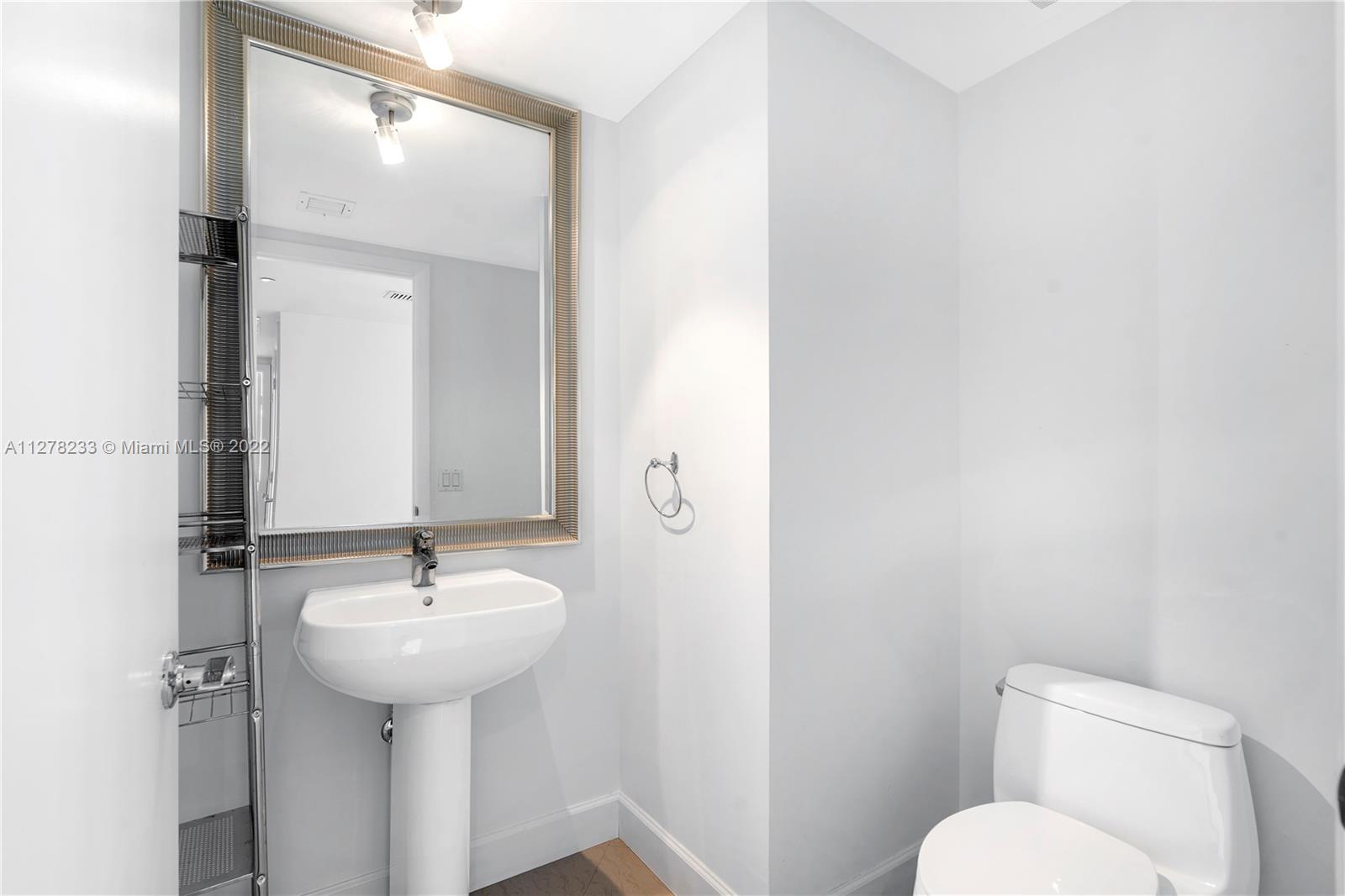 See details 2804 3 / 4 2078 sq. ft. $ 2022-10-24 0 Photo