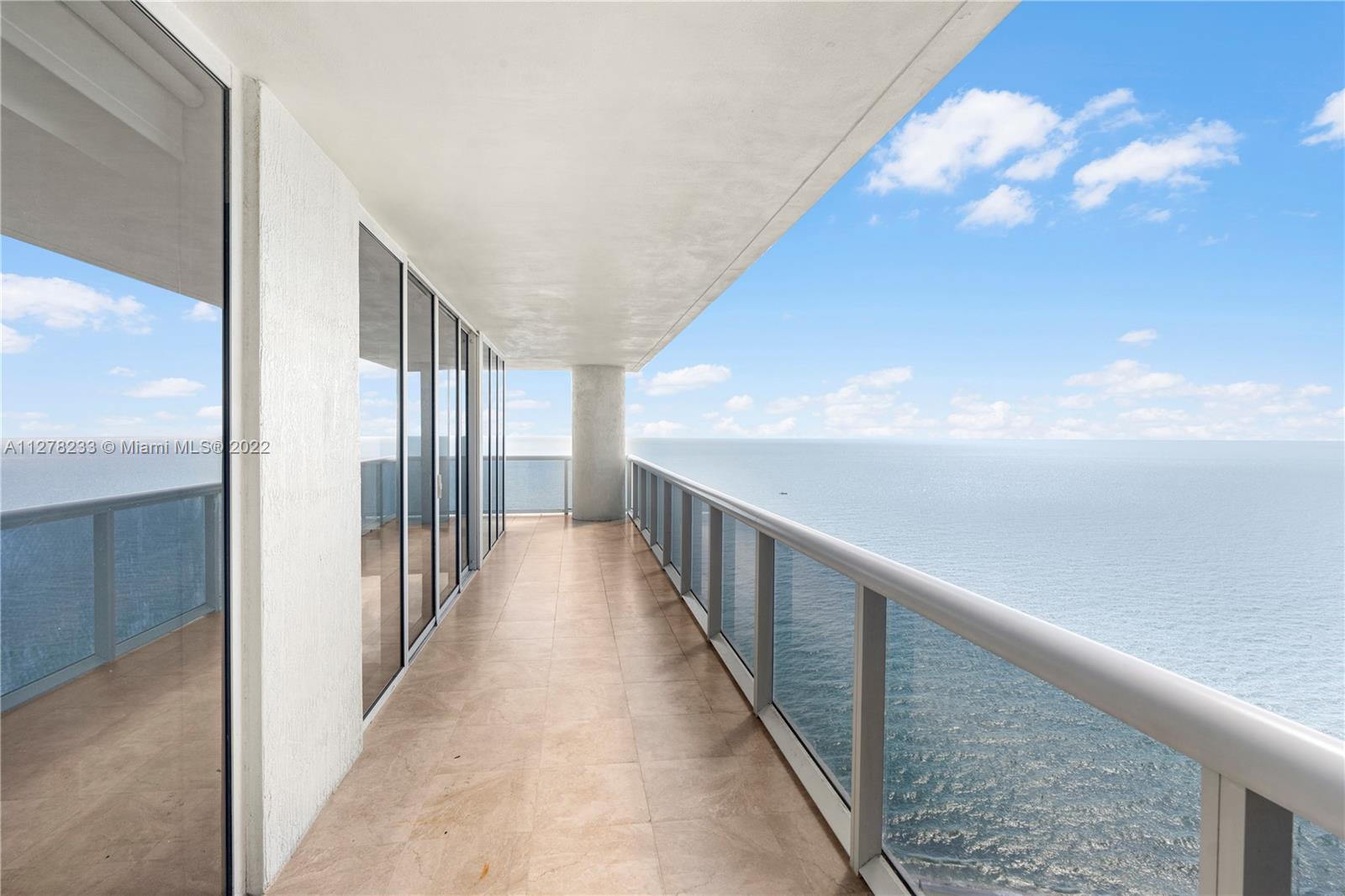 See details 2804 3 / 4 2078 sq. ft. $ 2022-10-24 0 Photo