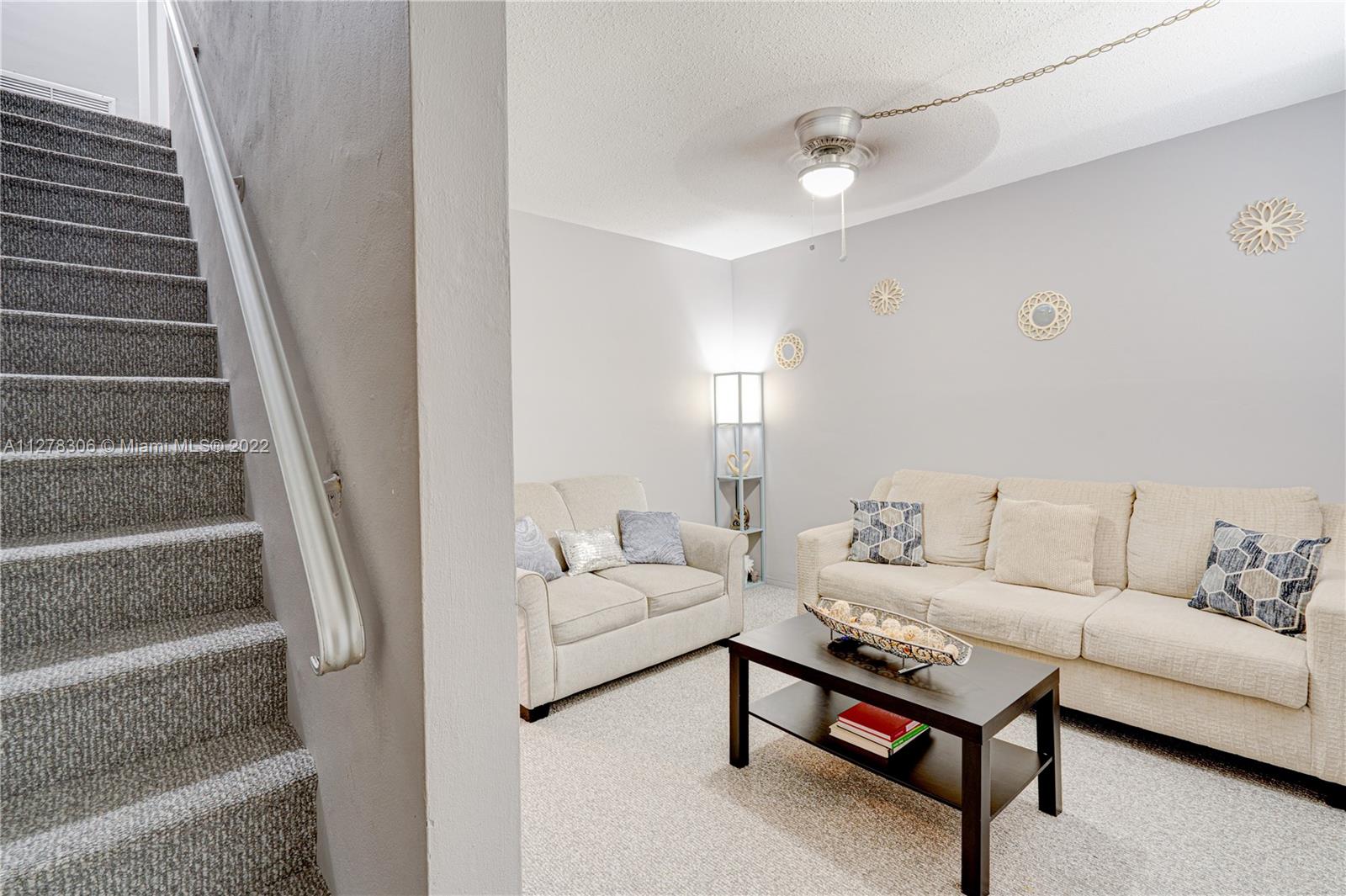 See details / 4341 sq. ft. $ 2022-09-26 0 Photo