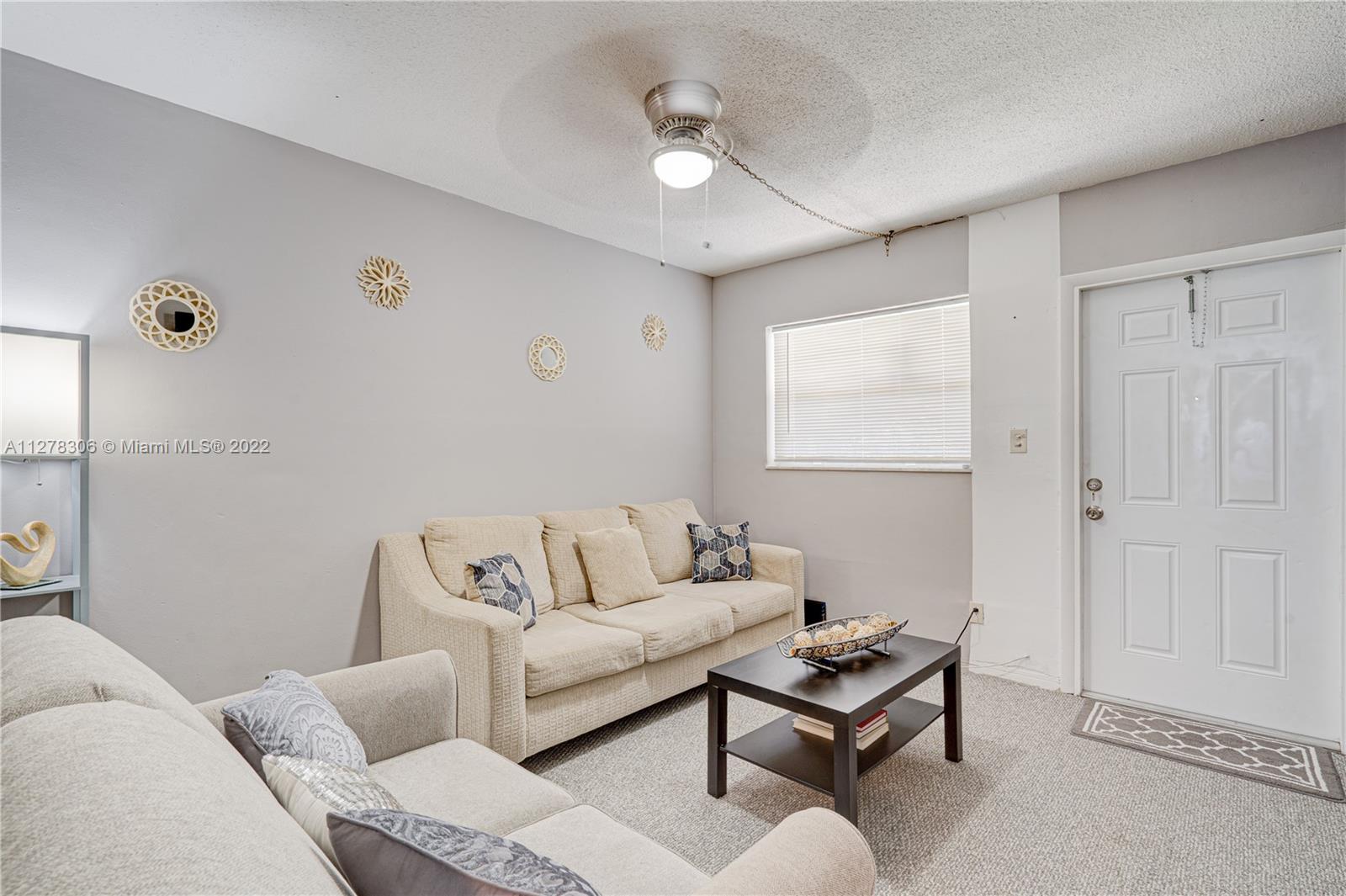 See details / 4341 sq. ft. $ 2022-09-26 0 Photo