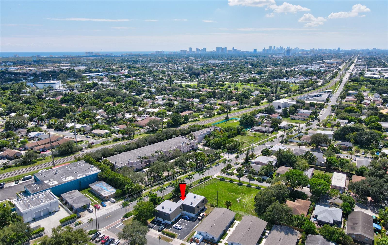 See details / 4341 sq. ft. $ 2022-09-26 0 Photo