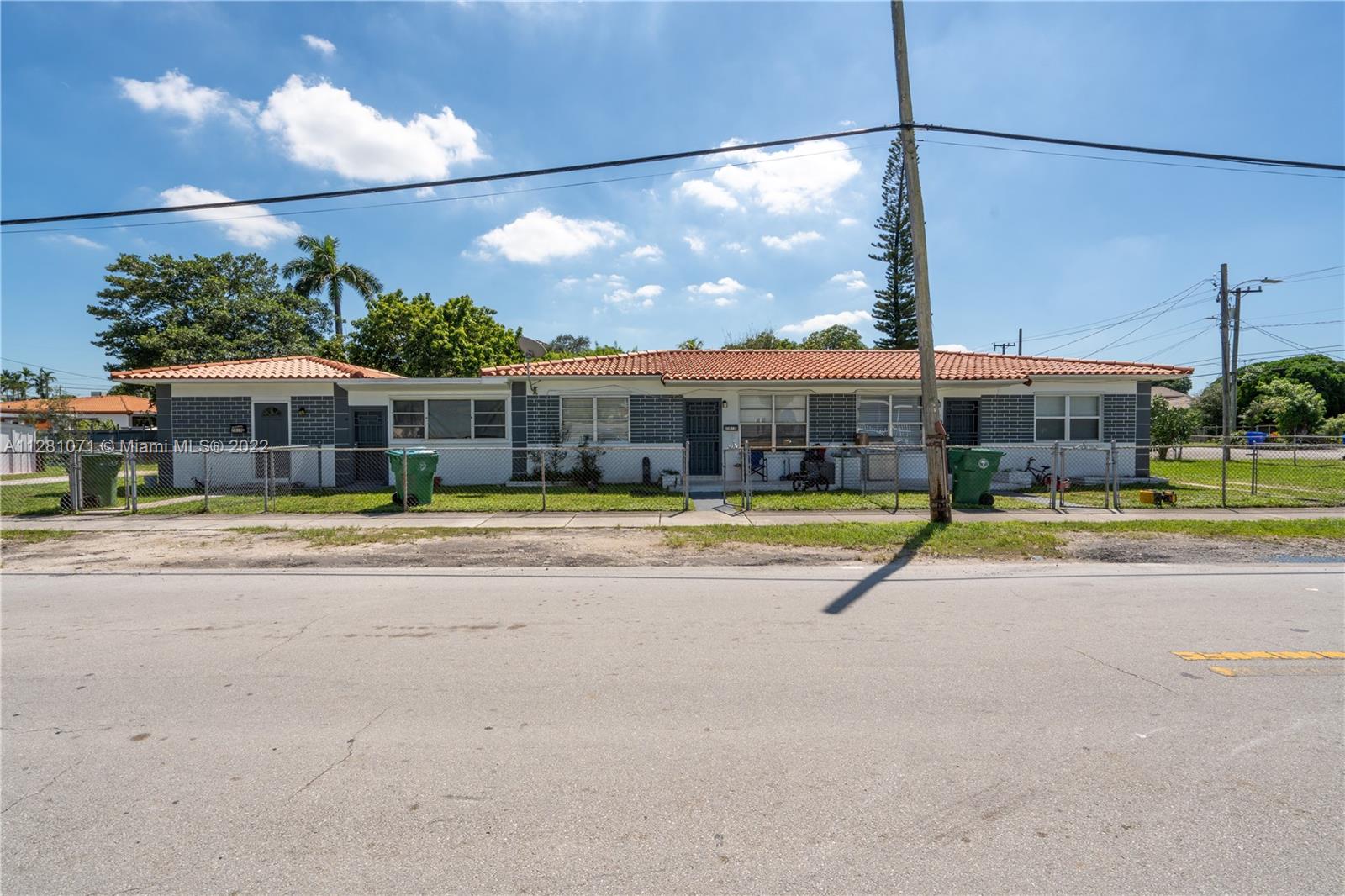 See details / 2072 sq. ft. $ 2022-09-28 0 Photo