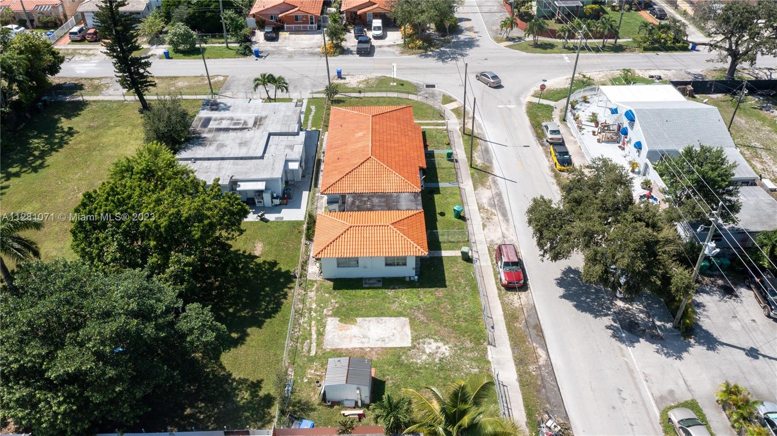See details / 2072 sq. ft. $ 2022-09-28 0 Photo
