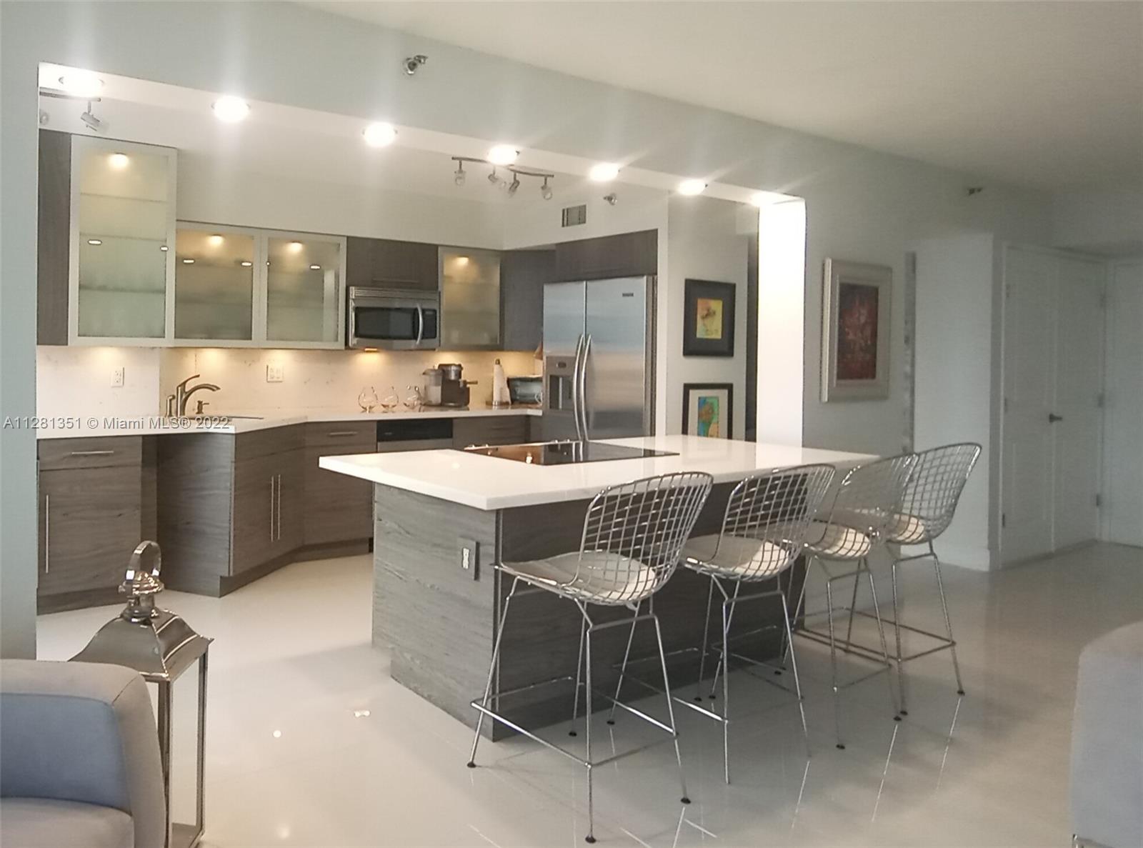 Photo of 19195 Mystic Pointe Dr #2309, Aventura, Florida, 33180 - Gorgeous Kitchen