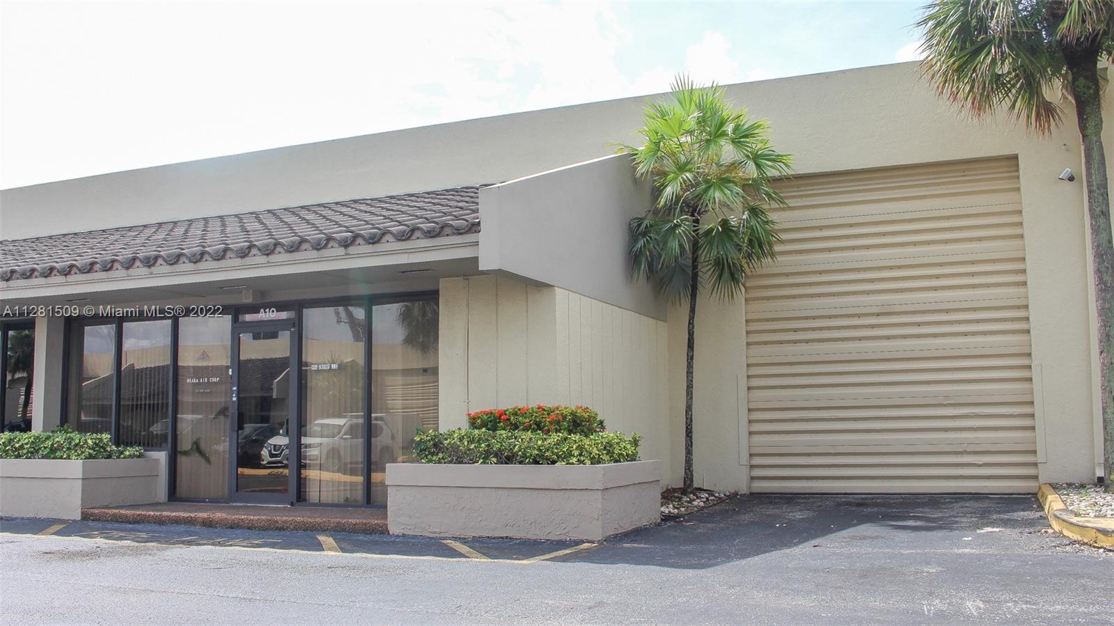 See details A10 / sq. ft. $ 2022-09-29 0 Photo