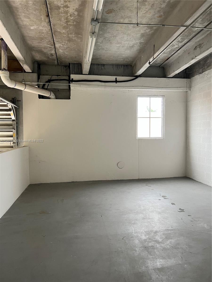 See details 304 / sq. ft. $ 2022-11-01 0 Photo