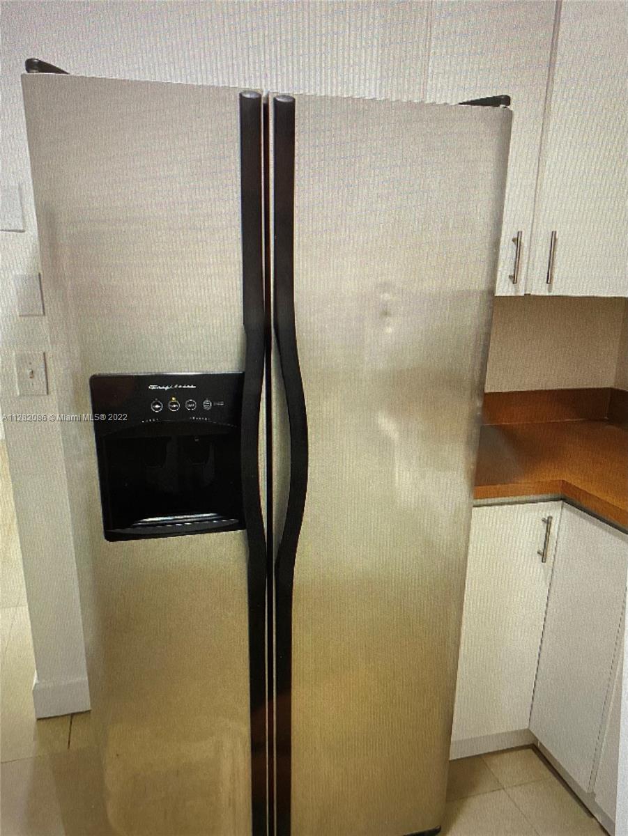 See details / 1696 sq. ft. $ 2022-09-30 0 Photo