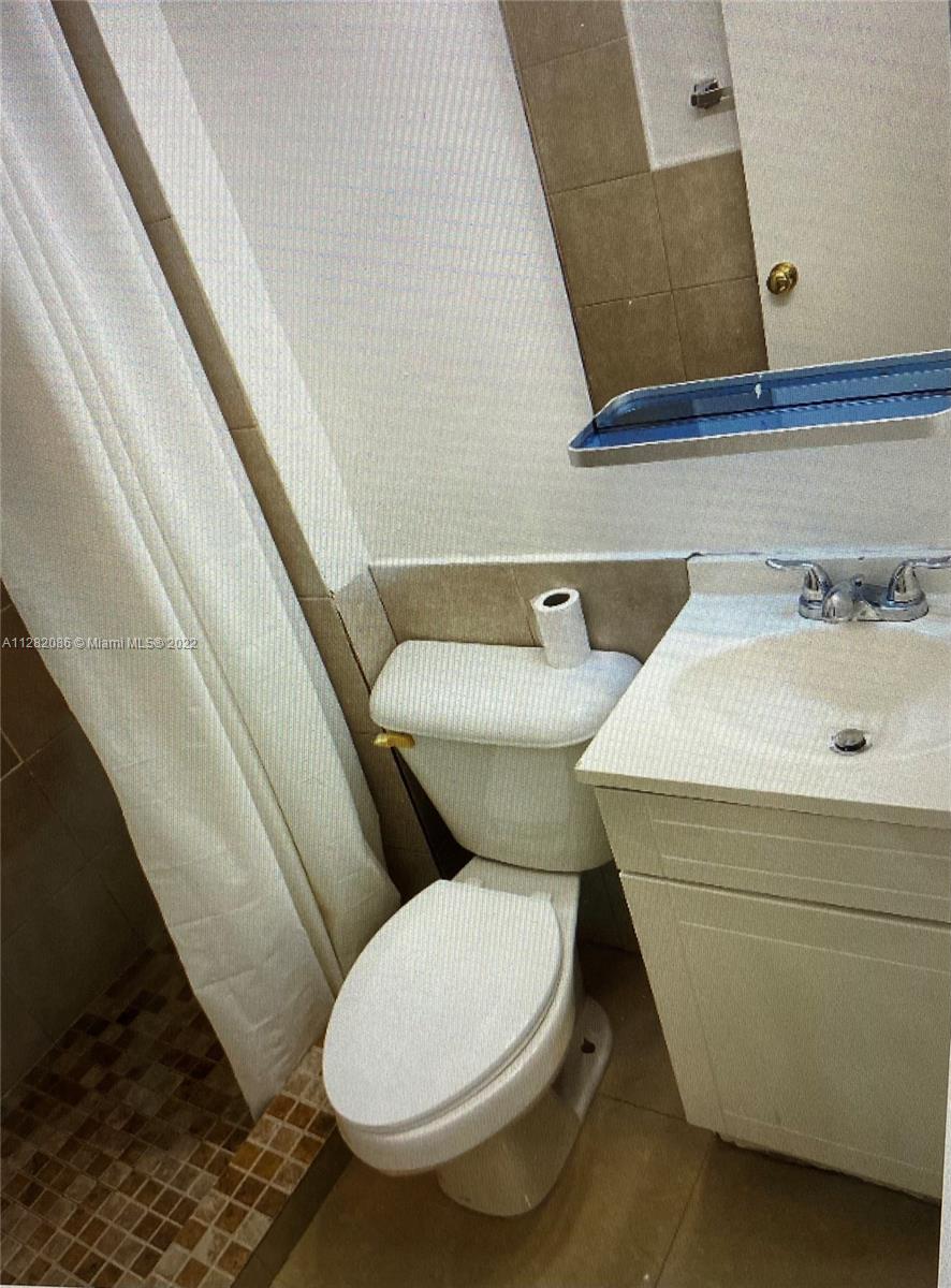 See details / 1696 sq. ft. $ 2022-09-30 0 Photo