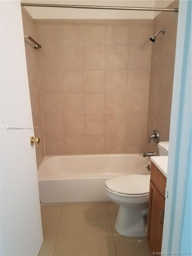 See details / 1696 sq. ft. $ 2022-09-30 0 Photo