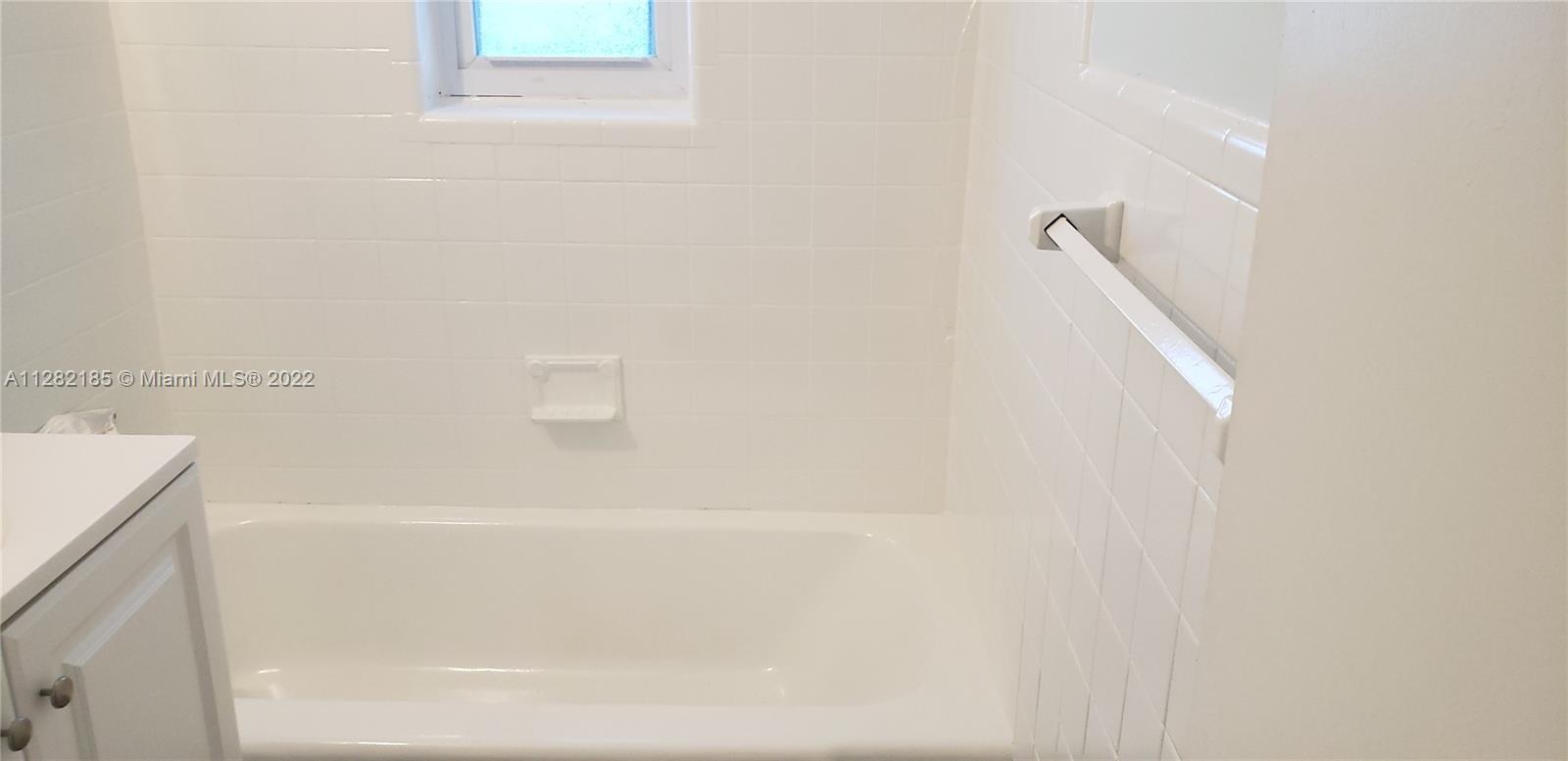 See details / 2096 sq. ft. $ 2022-09-30 0 Photo