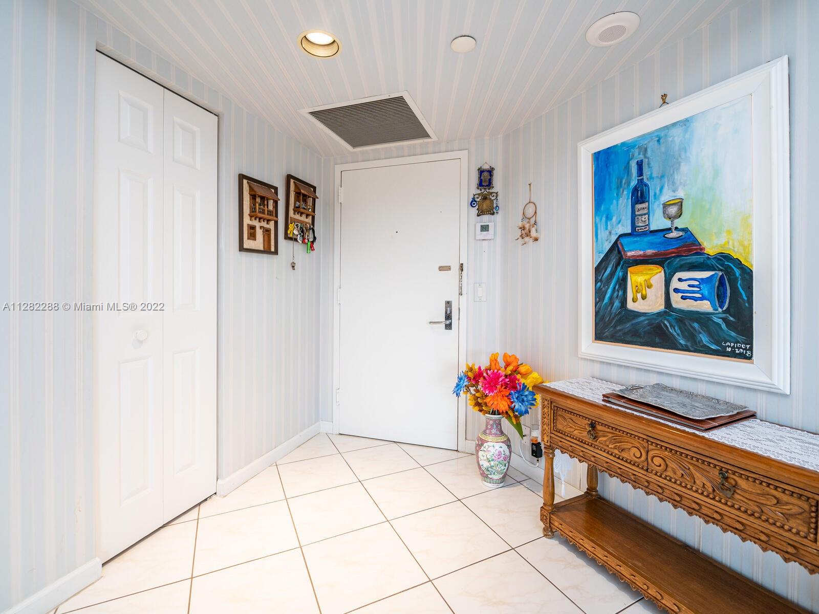 Photo of 3500 Mystic Pointe Dr #405, Aventura, Florida, 33180 -