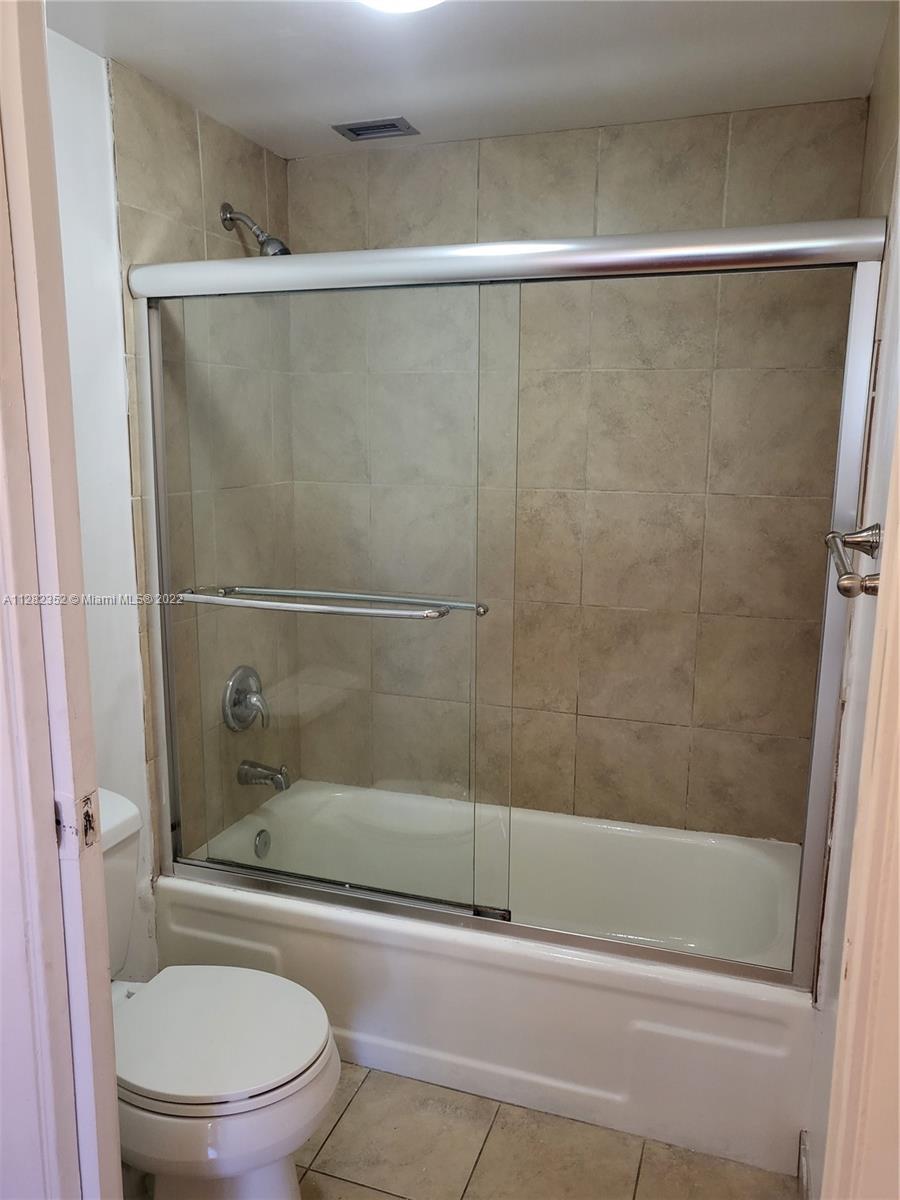Photo of 600 Three Islands Blvd #118, Hallandale Beach, Florida, 33009 -