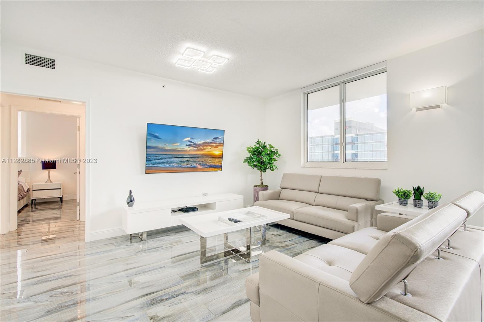 Photo of 18800 29th Ave #1006, Aventura, Florida, 33180 -