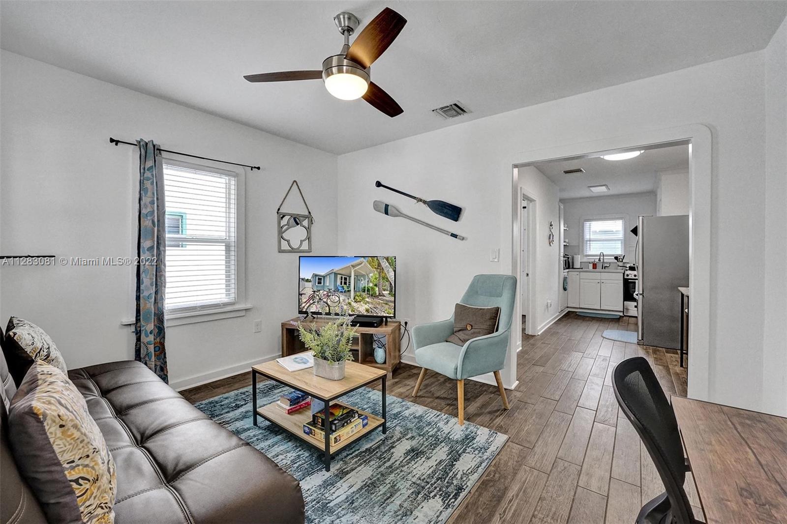 See details / 1121 sq. ft. $ 2023-01-04 0 Photo