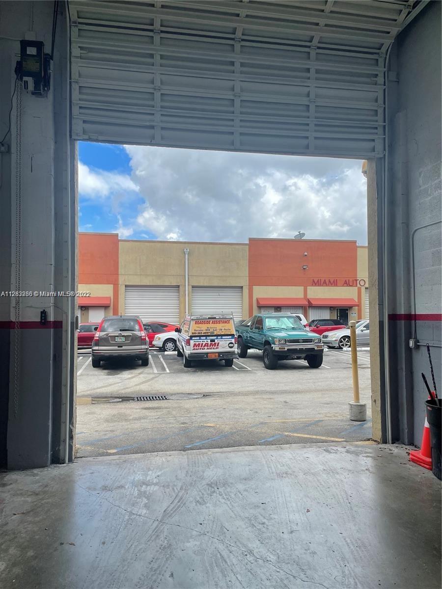 See details 3 / sq. ft. $ 2022-10-03 0 Photo