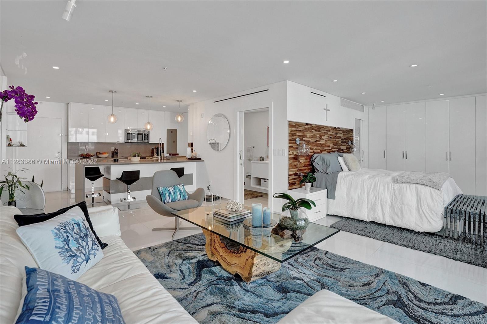 Photo of 3001 Ocean Dr #601, Hollywood, Florida, 33019 -