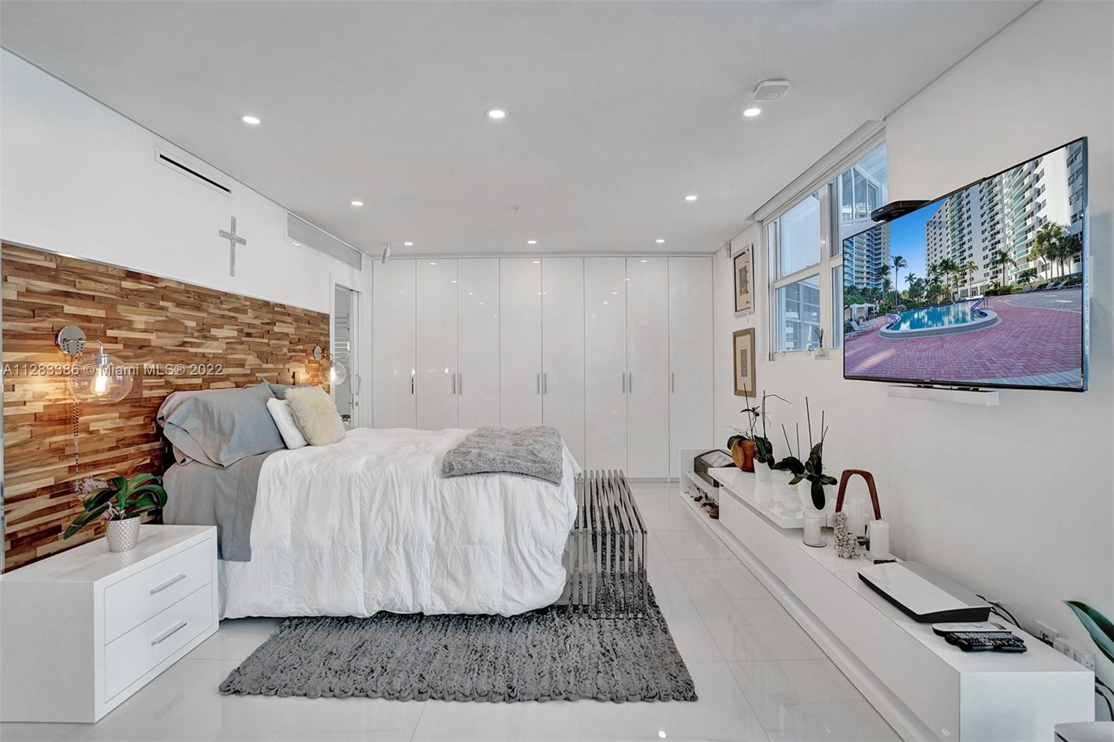 Photo of 3001 Ocean Dr #601, Hollywood, Florida, 33019 -