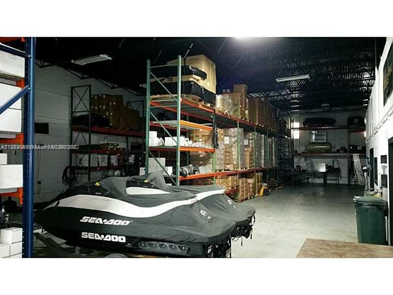 See details / sq. ft. $ 2022-10-04 0 Photo