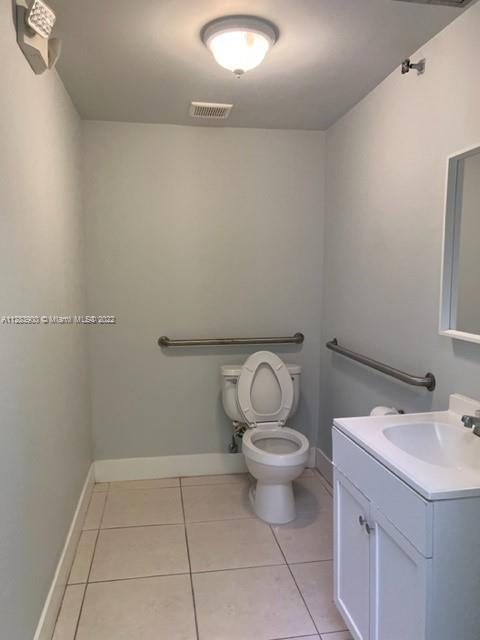 See details A-103 / sq. ft. $ 2022-10-04 0 Photo