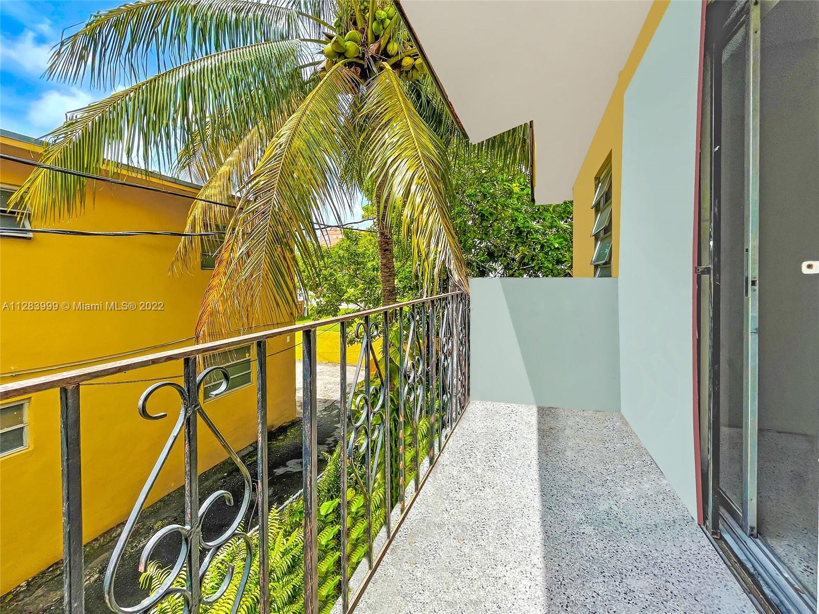 See details / sq. ft. $ 2022-10-04 0 Photo