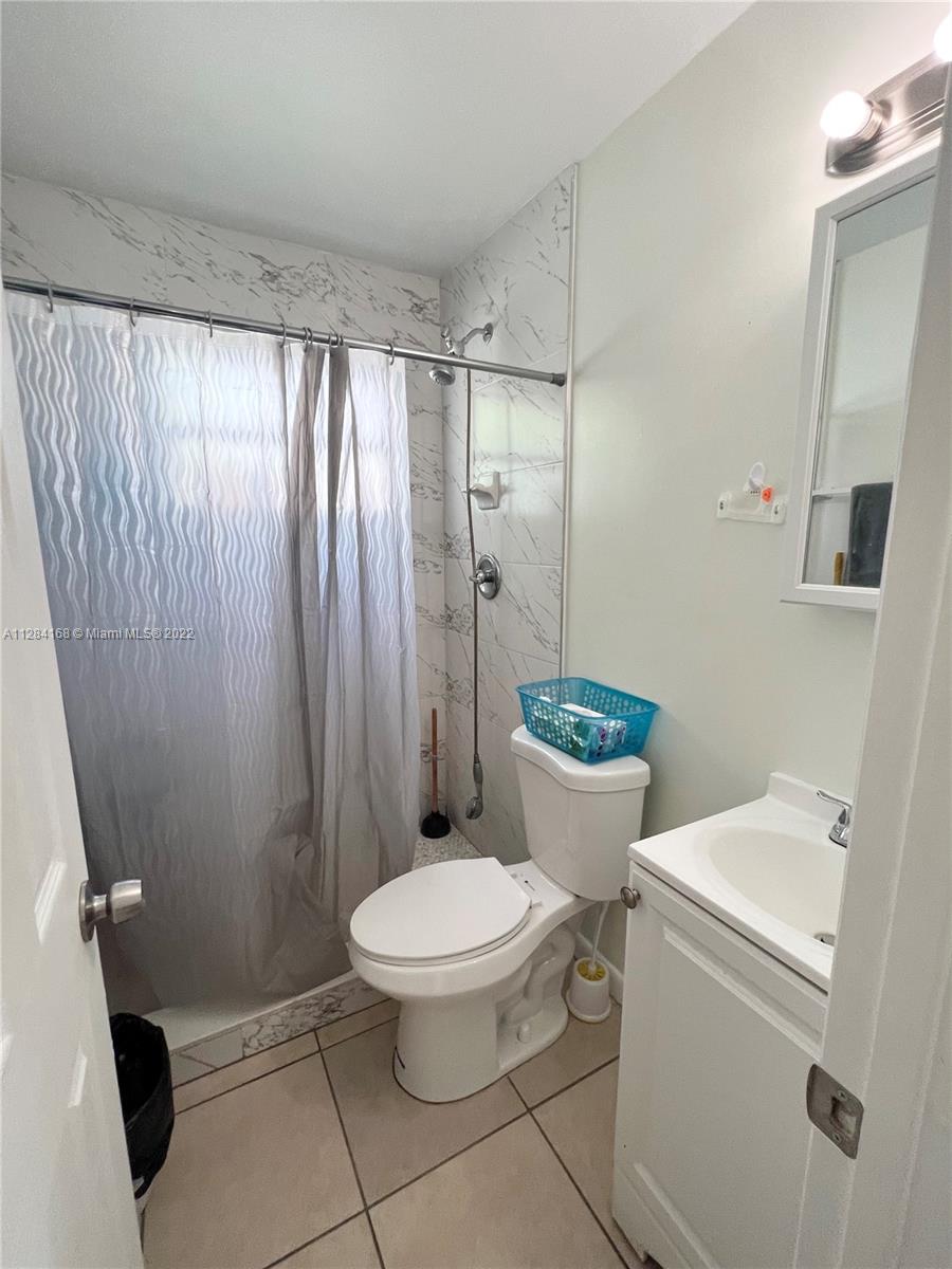 See details / 2074 sq. ft. $ 2022-10-13 0 Photo