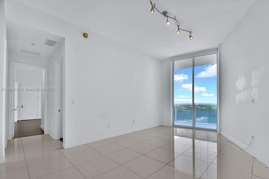 See details 3905 2 / 2 1435 sq. ft. $ 2022-10-05 0 Photo