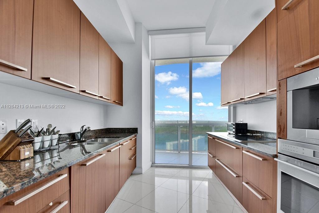 See details 3905 2 / 2 1435 sq. ft. $ 2022-10-05 0 Photo