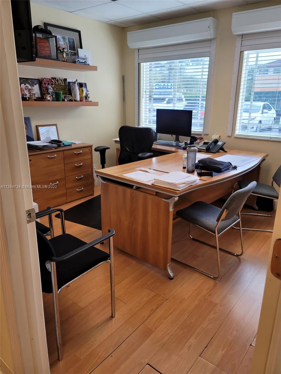 See details 6 / sq. ft. $ 2022-10-28 0 Photo