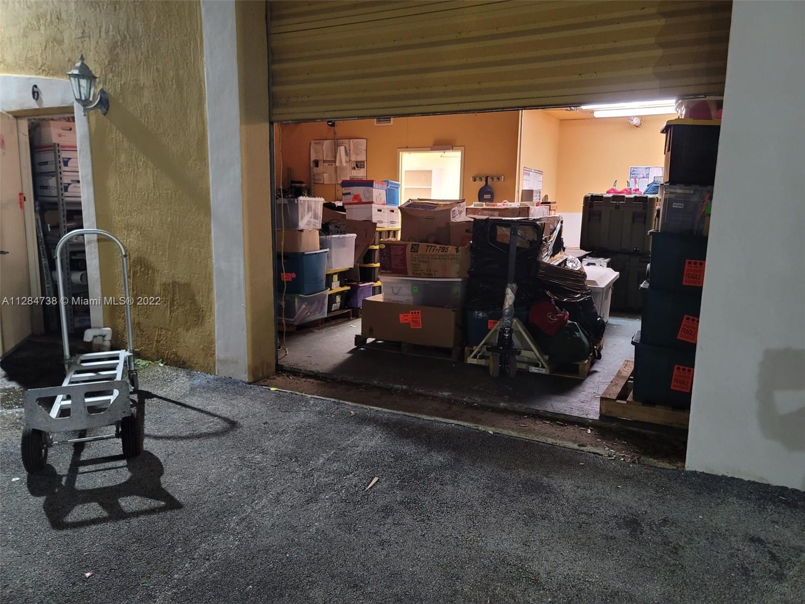 See details 6 / sq. ft. $ 2022-10-28 0 Photo
