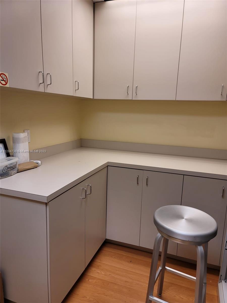 See details 6 / sq. ft. $ 2022-10-28 0 Photo