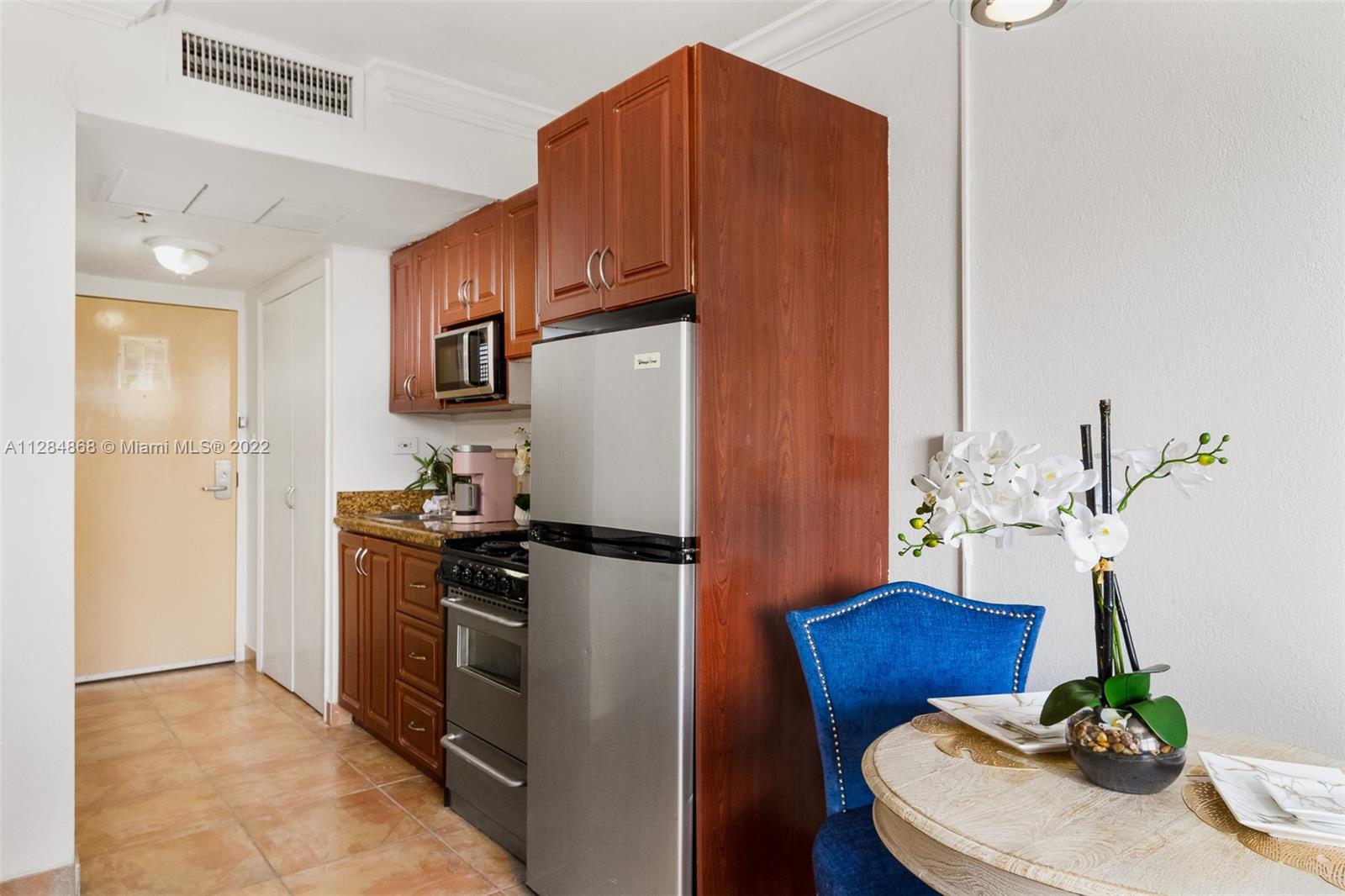 Photo of 19201 Collins Ave #641, Sunny Isles Beach, Florida, 33160 -