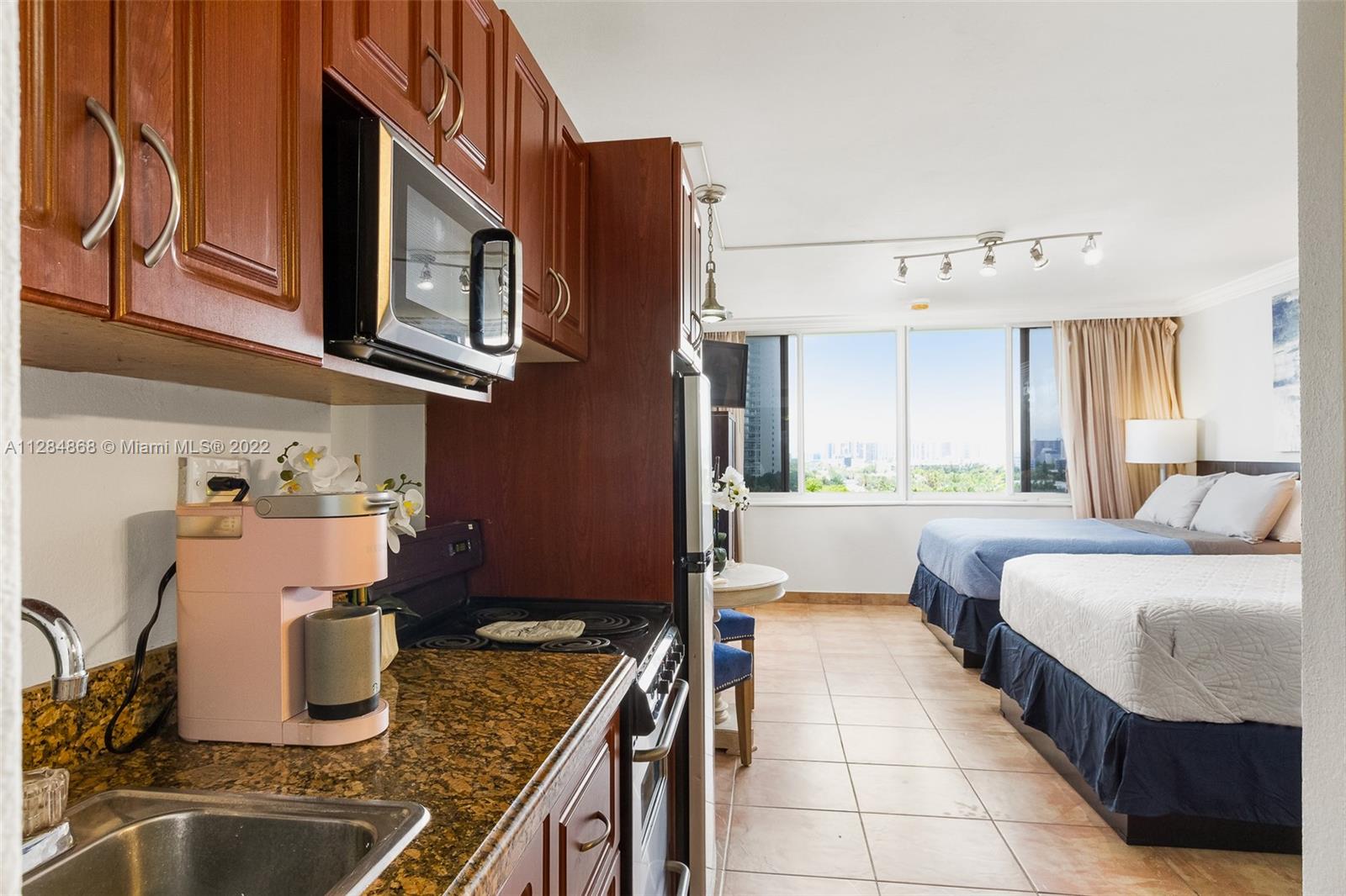 Photo of 19201 Collins Ave #641, Sunny Isles Beach, Florida, 33160 -