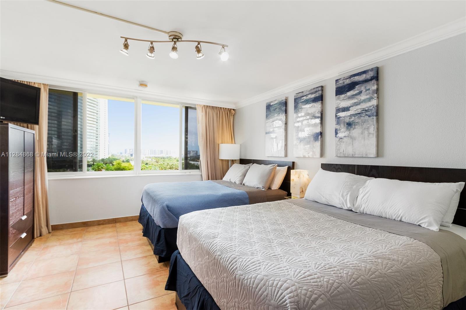 Photo of 19201 Collins Ave #641, Sunny Isles Beach, Florida, 33160 -