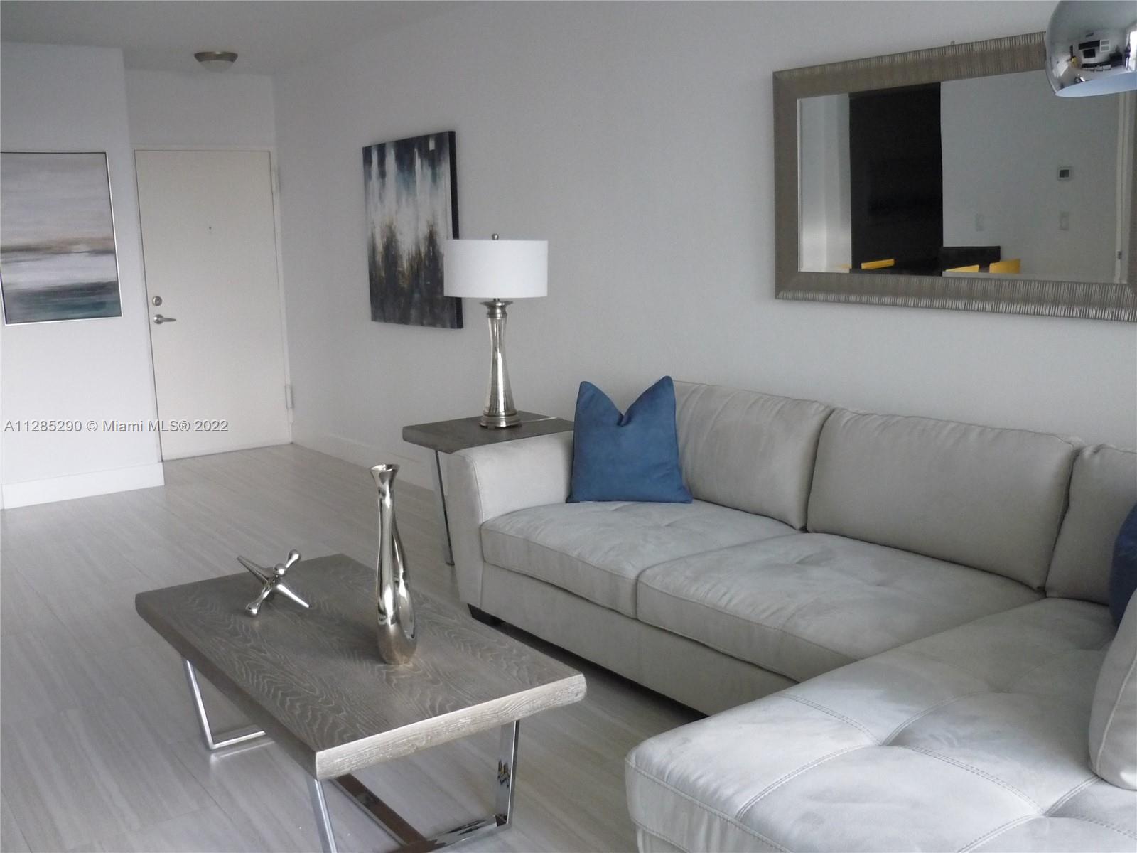 Photo of 3001 Ocean Dr #433, Hollywood, Florida, 33019 -