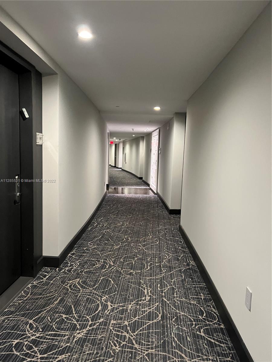 Ver detalles 2006 2 / 1 1086 sq. ft. $ 2022-10-07 0 foto