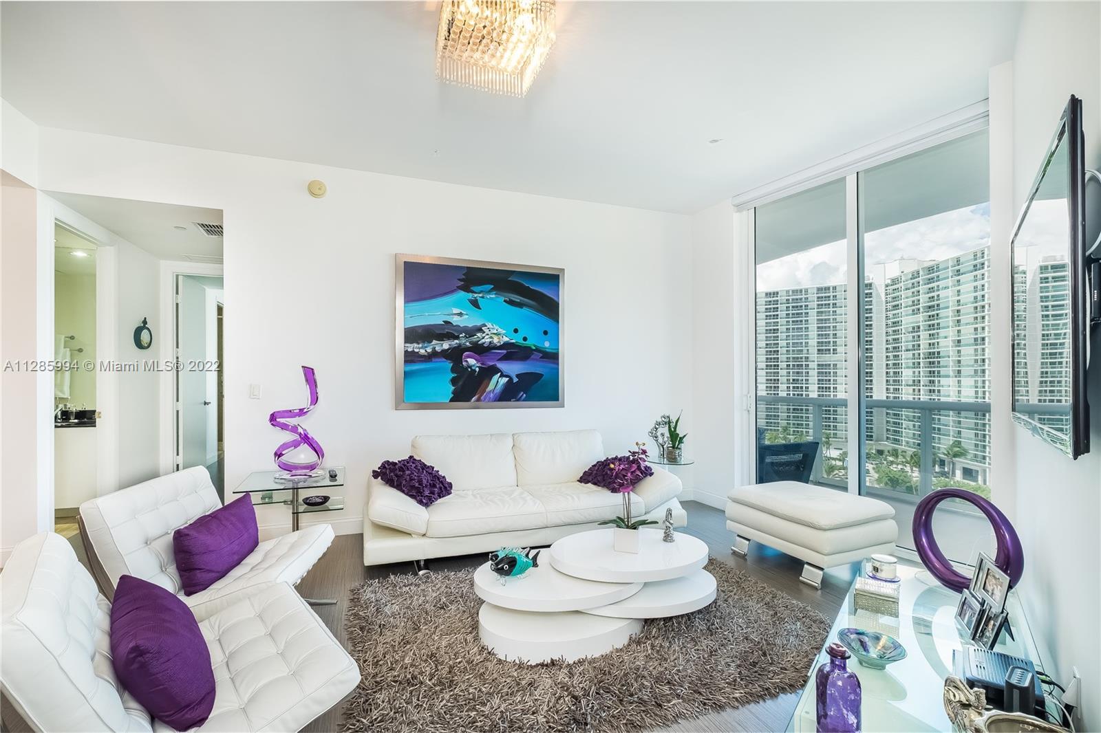 See details 705 2 / 2 1463 sq. ft. $ 2022-10-08 0 Photo