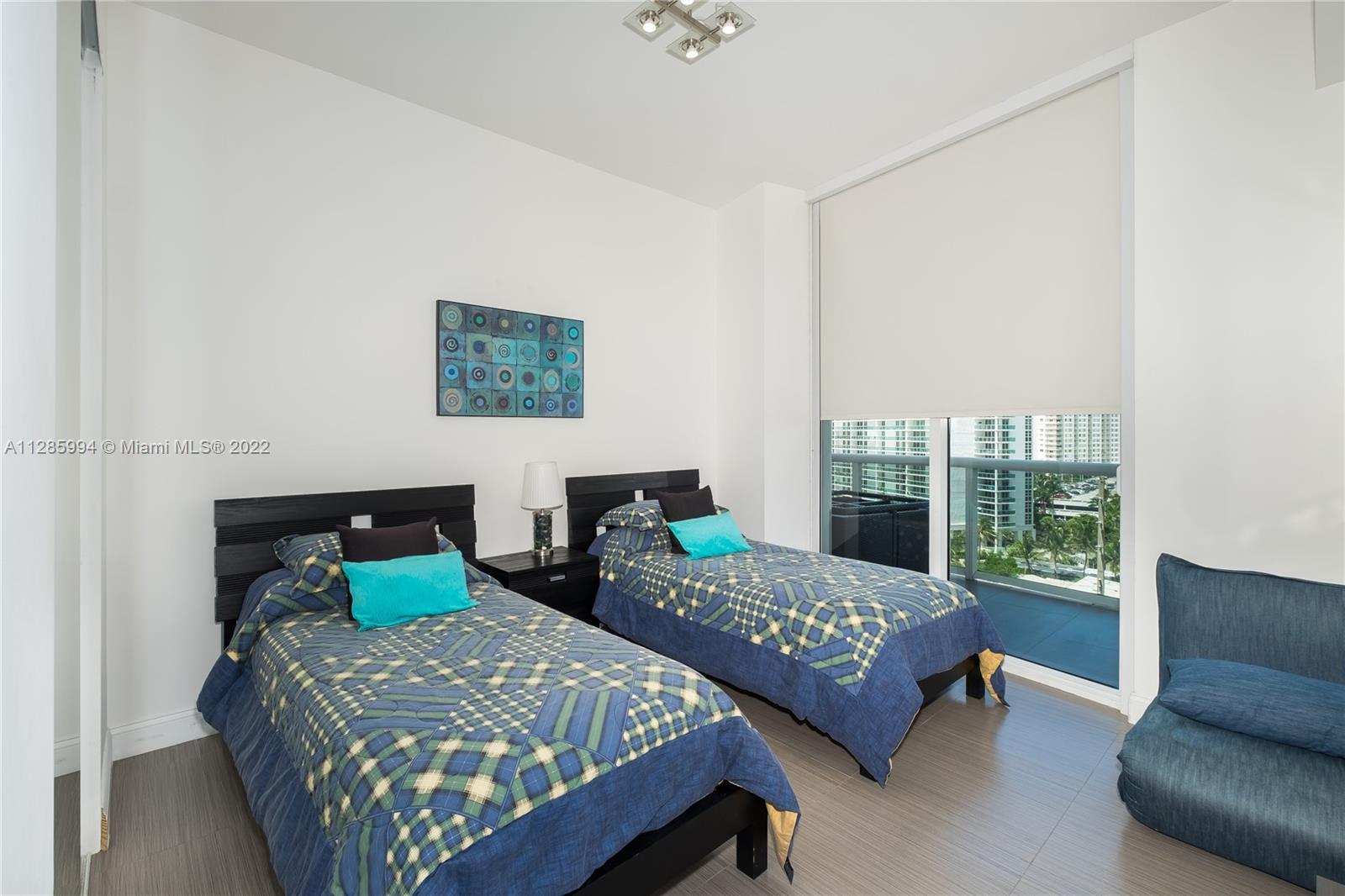 See details 705 2 / 2 1463 sq. ft. $ 2022-10-08 0 Photo