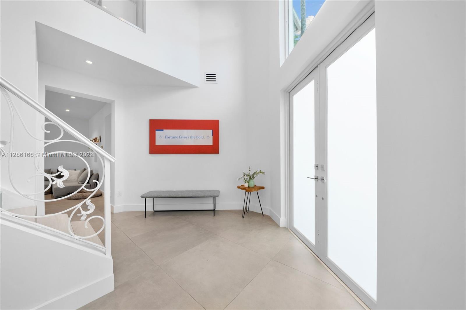 Photo of 3925 194th Ln (3925), Sunny Isles Beach, Florida, 33160 -