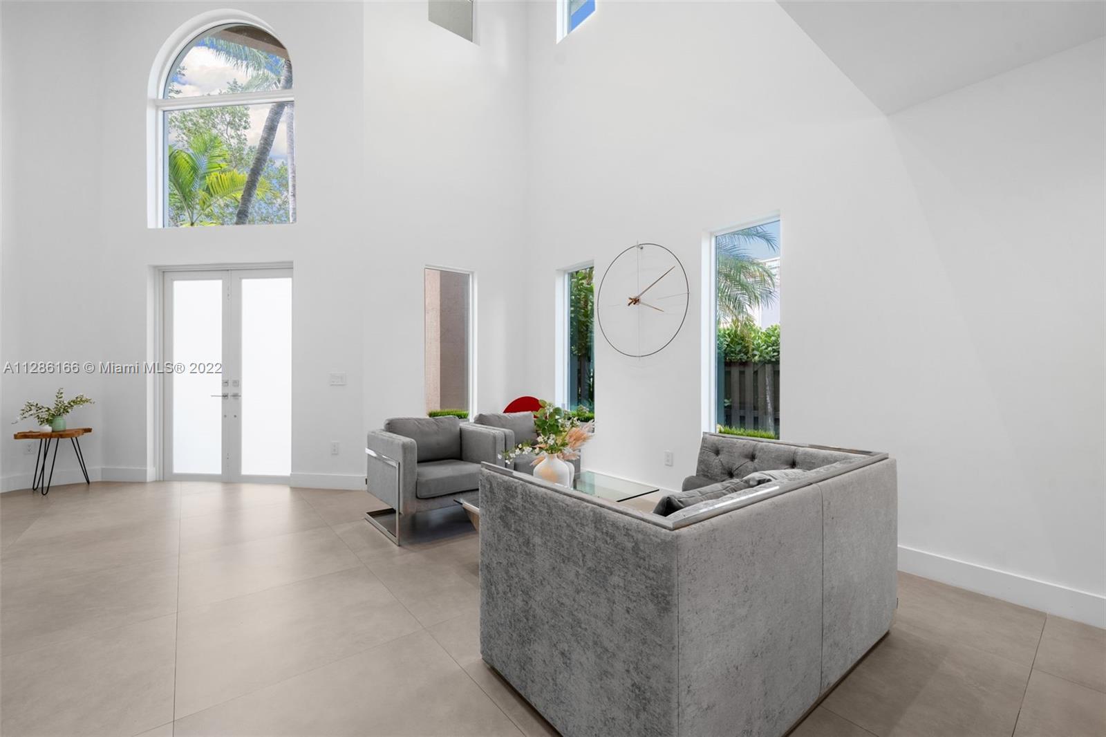 Photo of 3925 194th Ln (3925), Sunny Isles Beach, Florida, 33160 -