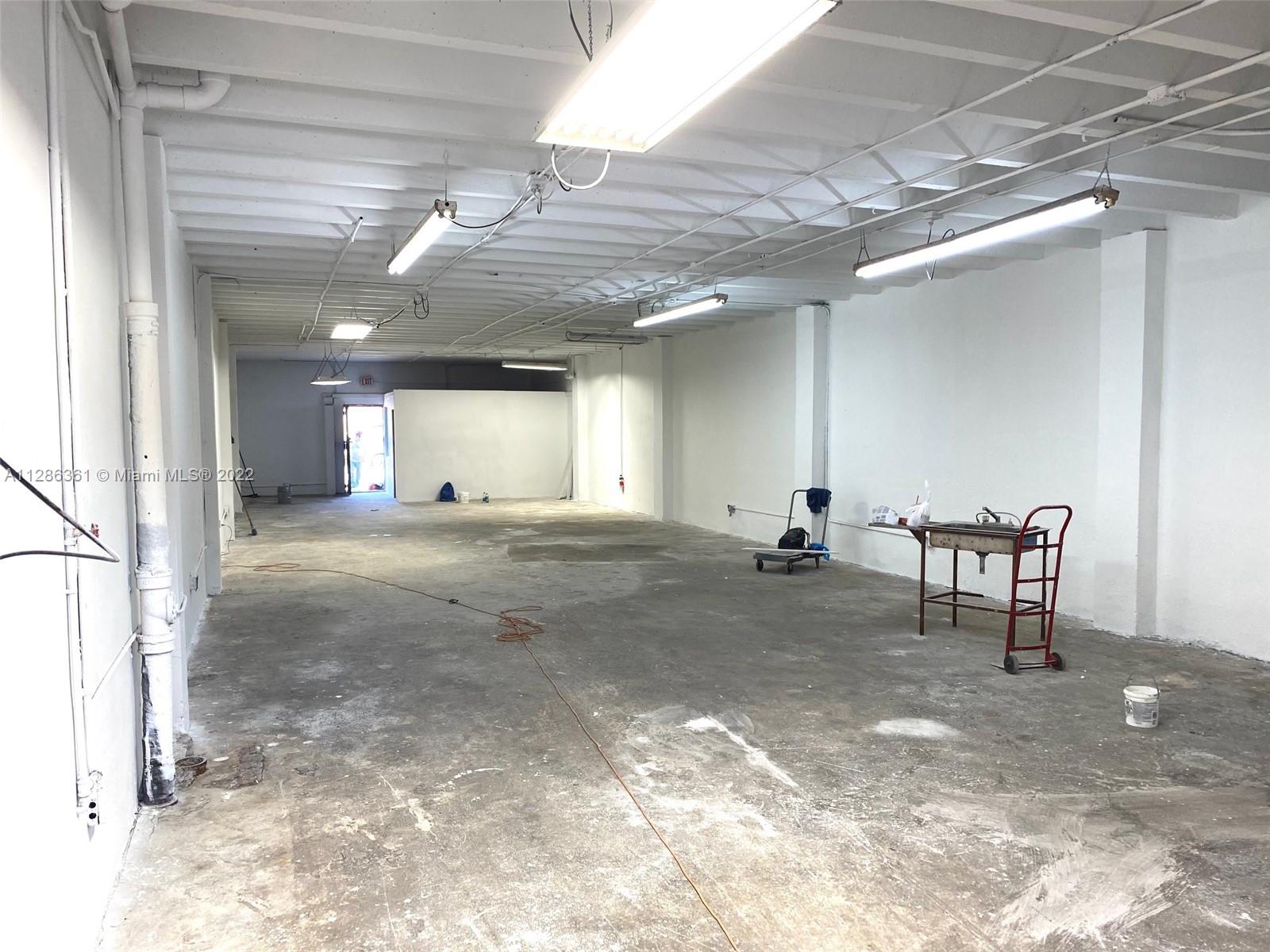 See details E / sq. ft. $ 2022-10-10 0 Photo