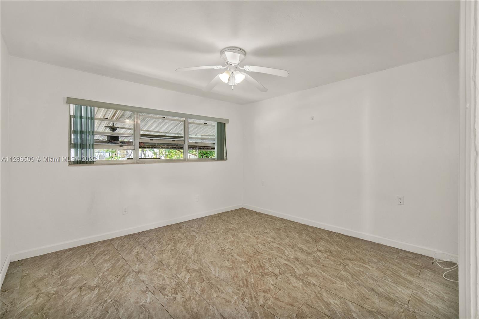 See details / 1981 sq. ft. $ 2022-11-23 0 Photo
