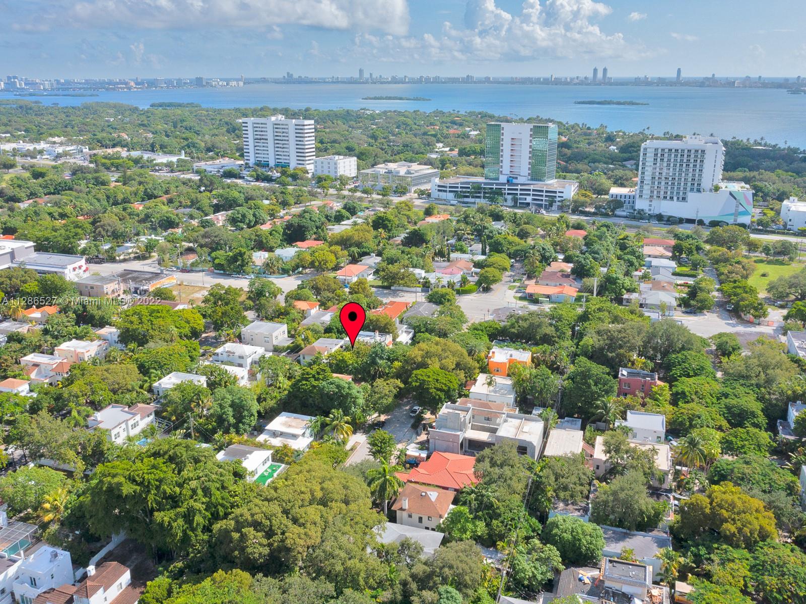 See details / 4931 sq. ft. $ 2022-12-18 0 Photo