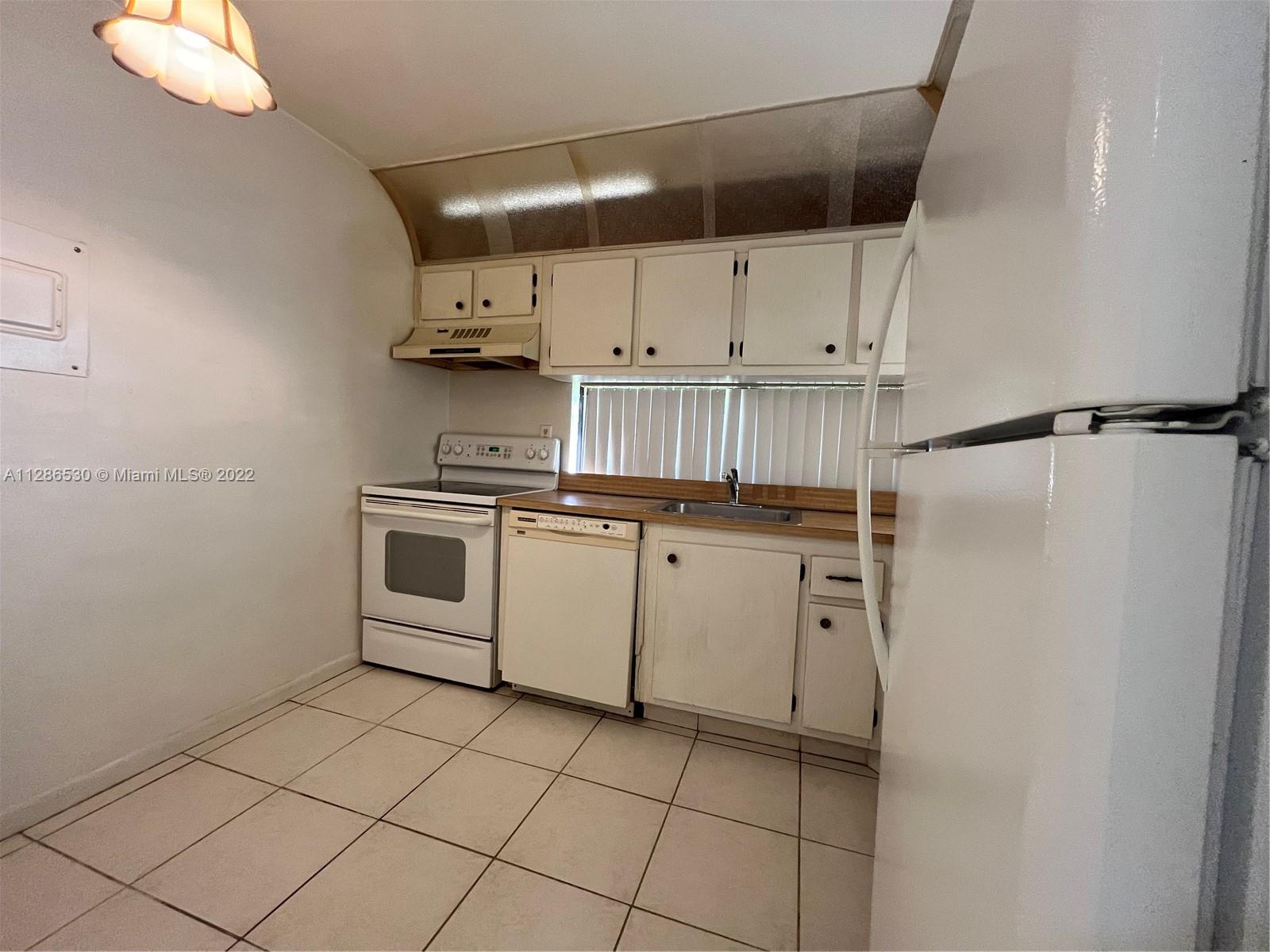 Photo of 17021 Bay Rd #122, Sunny Isles Beach, Florida, 33160 -