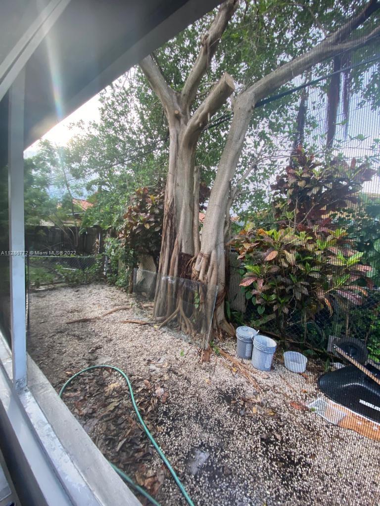 See details / 2688 sq. ft. $ 2022-10-10 0 Photo